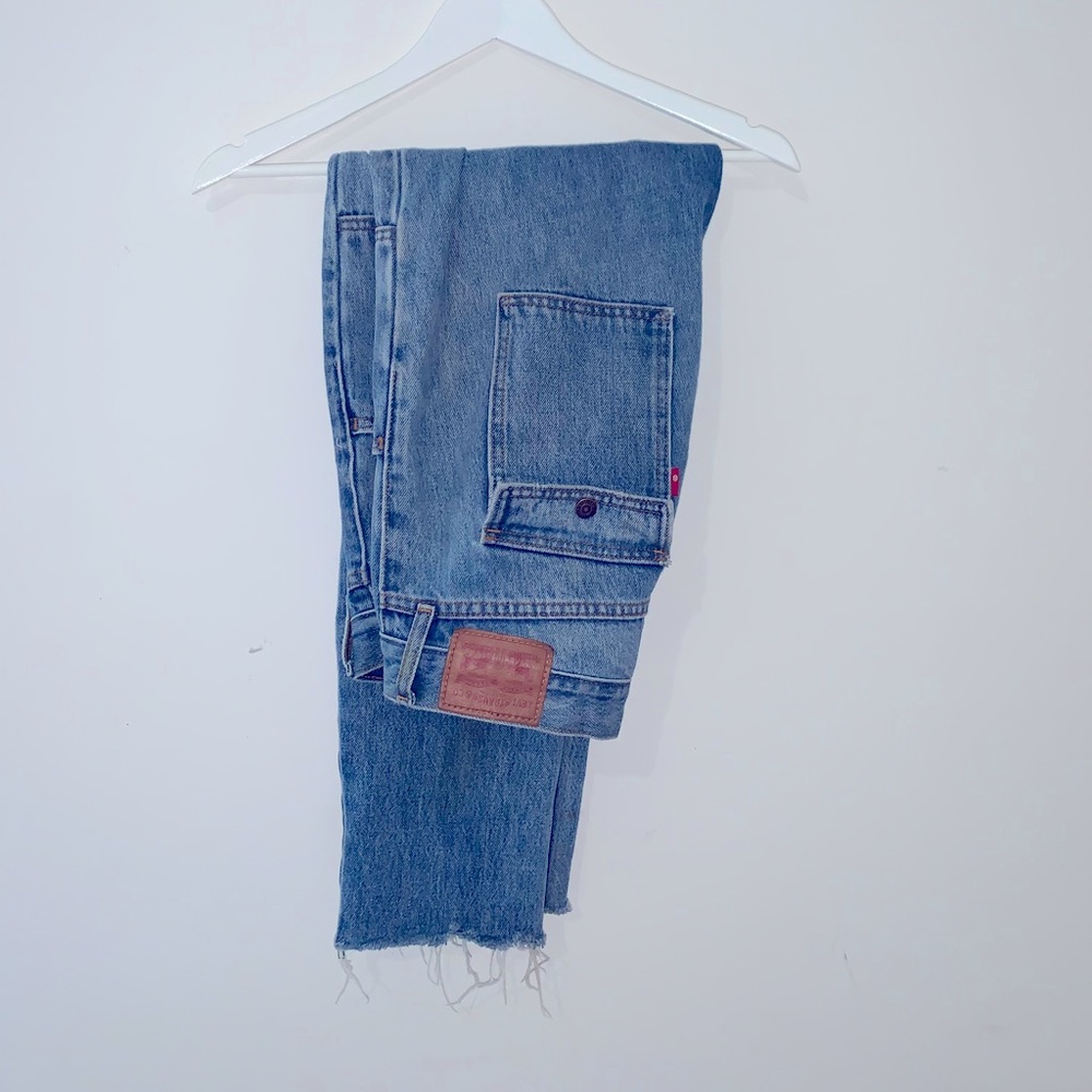 Levi straight jeans